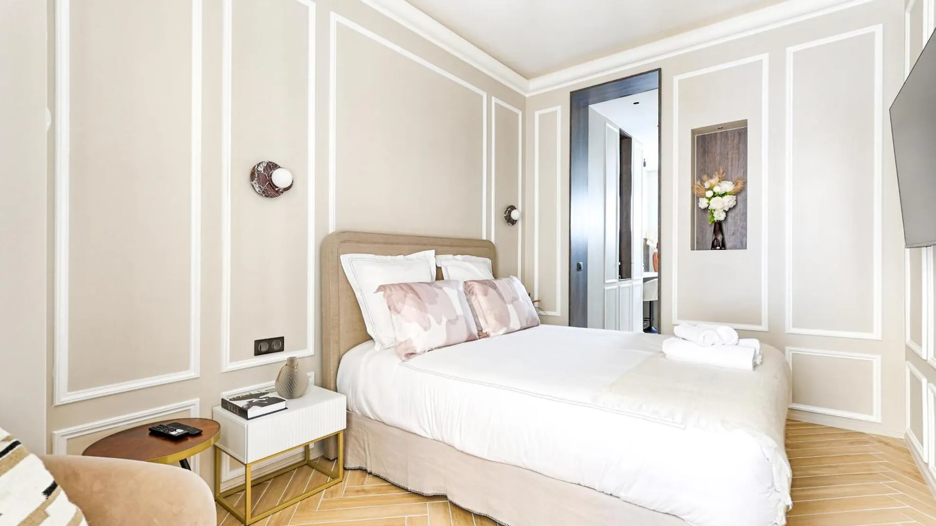 Apartment Luxury And Design Invalides